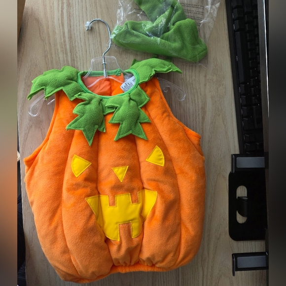 Other - Kids Pumpkin Costume - New